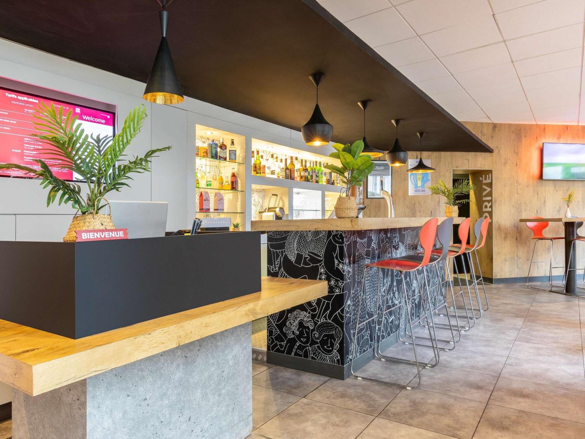 Ibis Chalons En Champagne Hotel Buitenkant foto