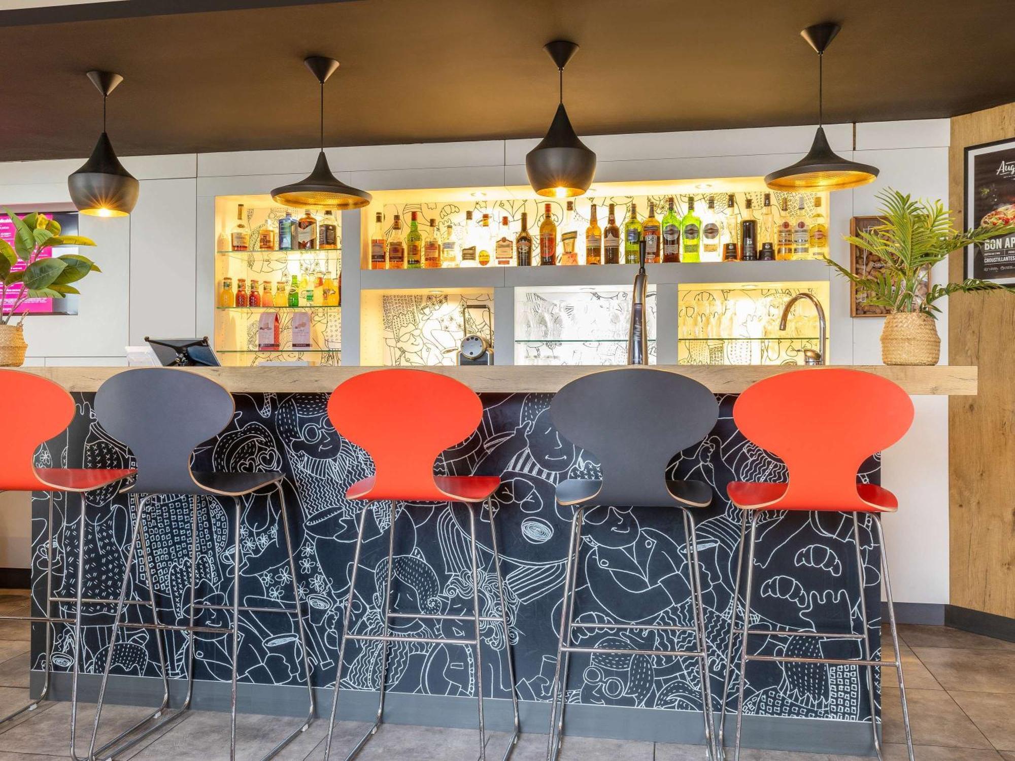 Ibis Chalons En Champagne Hotel Buitenkant foto