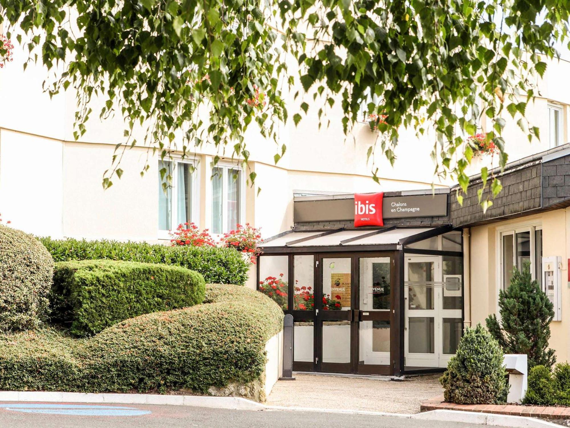 Ibis Chalons En Champagne Hotel Buitenkant foto